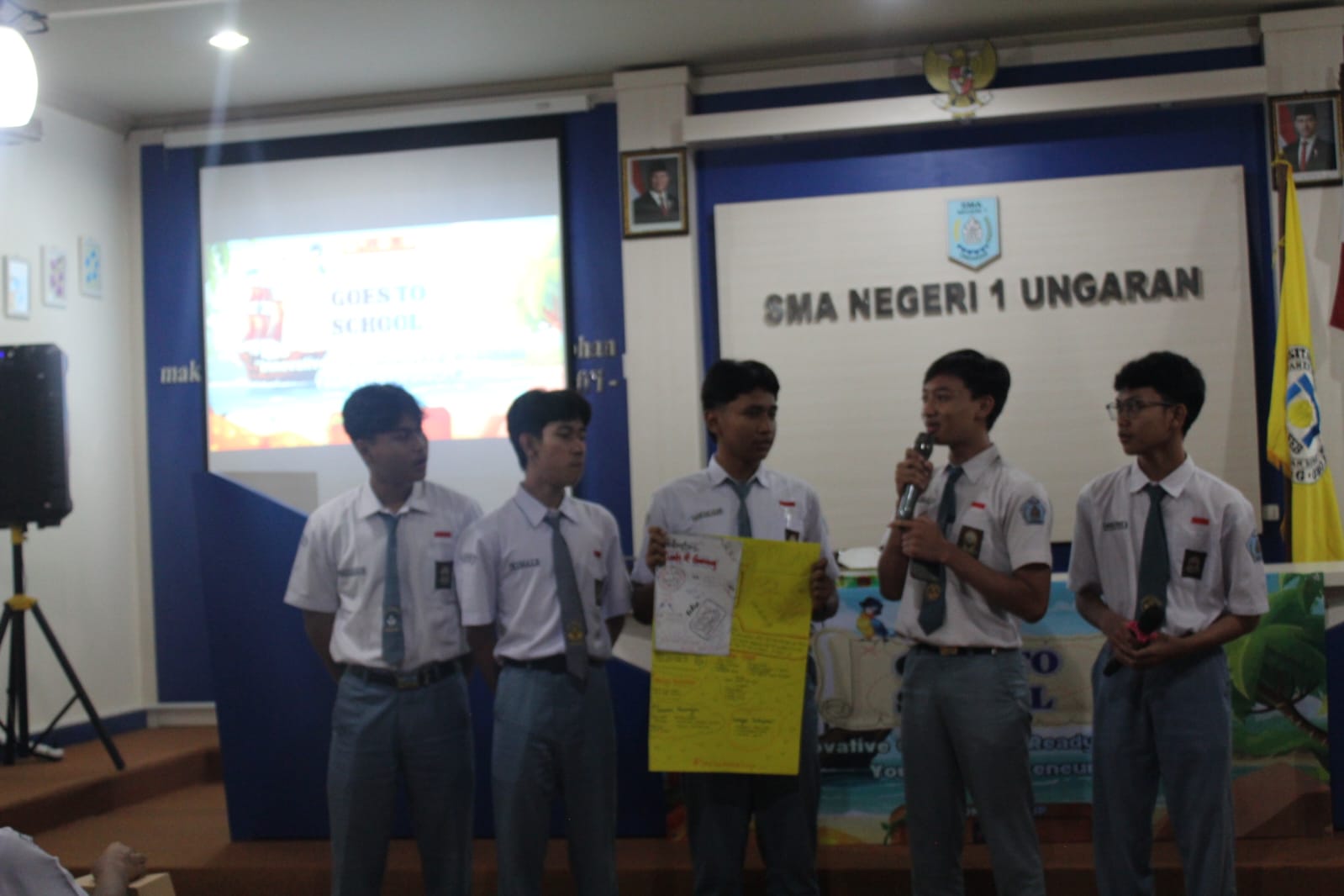 14. Presentasi Kelompok